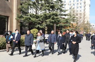 河北省市場監(jiān)管局黨組書記何江海等領(lǐng)導(dǎo)一行蒞臨燕達(dá)養(yǎng)護(hù)中心調(diào)研指導(dǎo)工作